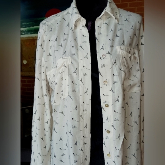 Just Living Tops - Eiffel Tower printed blouse by just living size medium